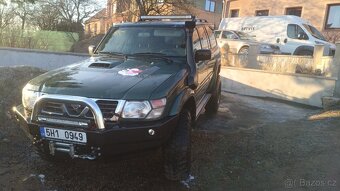 Prodám Nissan patrol y61 - 9