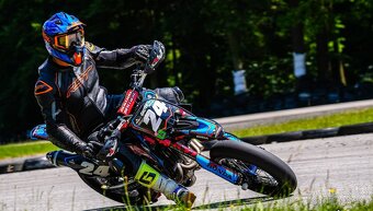 SLEVA : Honda CRF 450 Supermoto - 9
