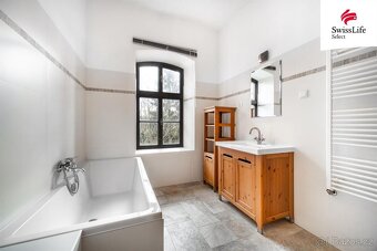 Prodej vily 1640 m2, Sádek - 9