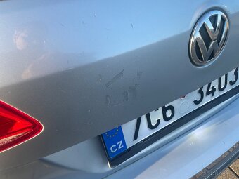 VW Passat 1.6 TDi Kombi - 9