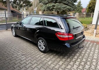 Mercedes-Benz Třídy E E 200/ 1,8i , Tažné , combi benzín - 9