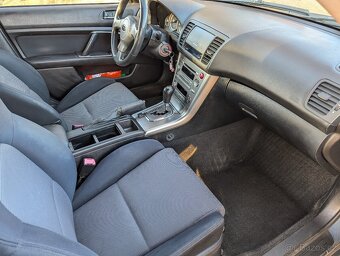 Subaru Legacy 2.0 - 9