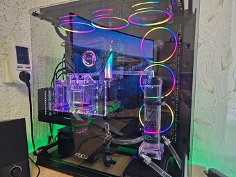 HERNÍ PC THERMALTAKE CORE P5 vs ASUS ROG STRIX RTX 4080 16GB - 9