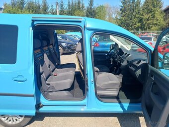 VW Caddy 1.6 TDI, bez koroze, klima, tažné - 9