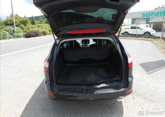Ford Mondeo 2,0 107 kW Digiklima Historie benzín - 9
