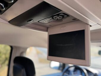 Chrysler Town Country 3,6 DVD, RT 2012 - 9