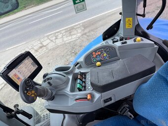 New Holland T7.260 rok vyroby 2014. 8100mth - 9