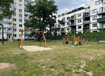 Pronájem bytu 2+kk/B, 62m², ul. Zlochova, Praha 4 - Modřany, - 9