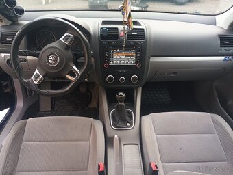 VW Jetta 1.9tdi 77kw na SMS nereagují - 9