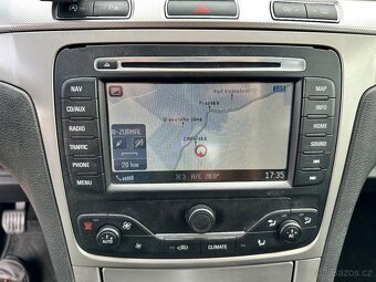 Ford Galaxy 1,6 TDCI, r.v. 2011 - 9