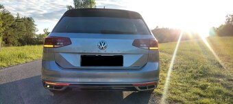 VW Passat 2020 BiTDI 240k R-Line 4x4 CZ Autorizovaný Servis - 9