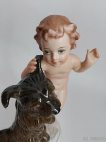 Starožitná porcelánová figura - putto a pes - Rosenthal - 9
