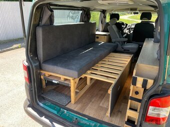 VW Transporter T5 2.0tdi 103kw, LONG verze, 9.míst - 9