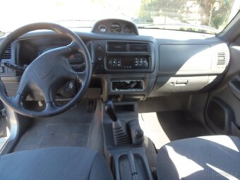Mitsubishi L200 2.5 TD 4x4 nejdelší TOP - 9