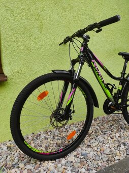 Značkové dívčí (dámské) kolo Rock Machine 27,5"/14" DISC - 9