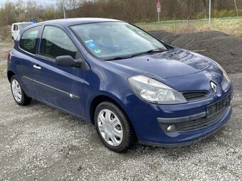 Renault Clio III 1.2i 12v,r.v.2008 STK - 9