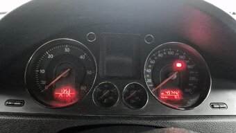 Volkswagen Passat - 9