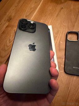 IPhone 16 Pro Max 256gb, black titan. Kapacita baterie 95% - 9