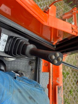 LOCUST 903 SPEED - 9