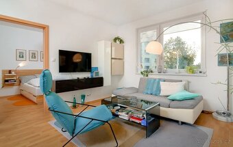 Pronájem krásného bytu 2+1 (80 m²) v klidné a velmi atraktiv - 9