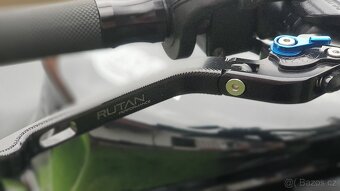Triumph Speed Triple 1050 - 9