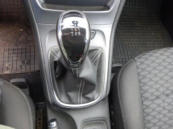 Opel Astra 1.6 CDTI Combi r.v.2017 2.Maj.serv.kníž.ČR - 9
