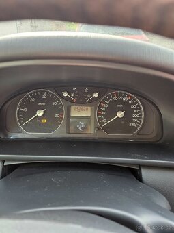 Renault Laguna 1,9dCi - r.v. 2002 - 9