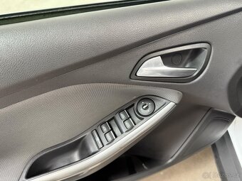 Ford Focus 1.6 TDCi , 85 kW nafta, 2011 - 9