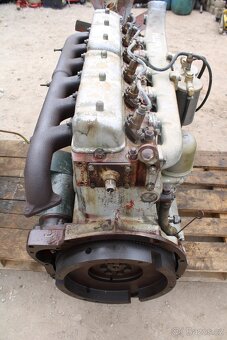 Zetor 12145 12111 motor zánovní výborný stav záruka - 9