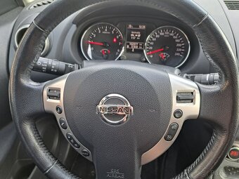 Nissan qashqai 2.0i 104kw 4x4 - 9