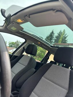 Peugeot 307 SW PANORAMA - 9