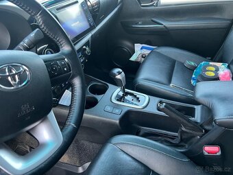 Toyota Hilux - 9