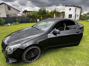 Mercedes Benz E250 coupe - 9