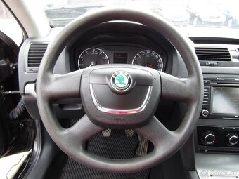 Škoda Octavia II 1.2i , 77 kW benzín, 2010 - 9