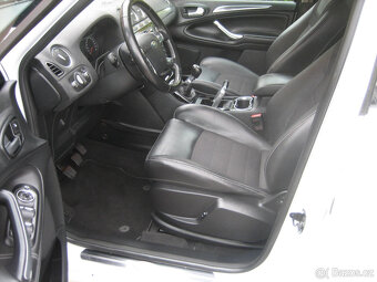 Ford S-MAX 2.0 TITANIUM XENONY LED NAVI PANORAMA Servis FORD - 9