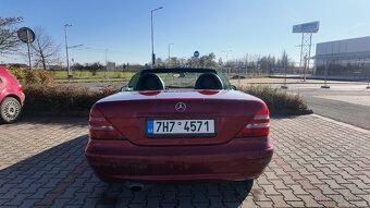 Mercedes-Benz SLK 200, rok 2001 - 9