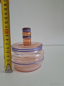 Stará, retro, vintage skleněná pudřenka - 9
