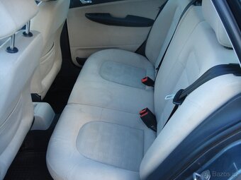 Škoda Fabia Kombi 1.2 12V - 9