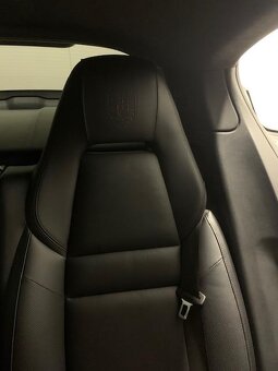 Porsche Panamera 420PS, Sportovní Volant - 9