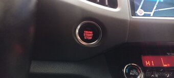 KIA SPORTAGE 2,0 crdi 44100kv - 9