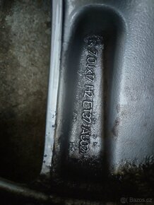 Audi Q5 8R0 071 497 rozteč 5x112 7Jx17H2 ET 37 - 9