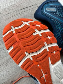 Běžecké boty Brooks Ghost vel 46,5 + sportovní vložky - 9