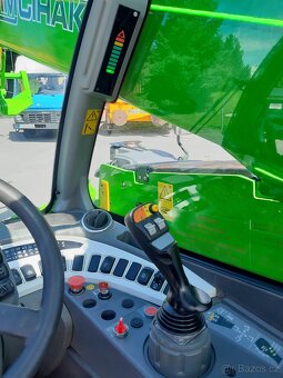 Teleskopický manipulátor MERLO P30.10ST 10m/3t - 9