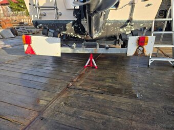 Kajutova loď  5.1x2m, el.kotva, - 9