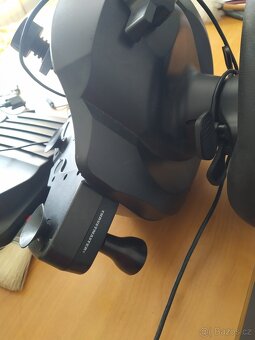 Herní volant x2 s pedály a řadicí pákou - 9