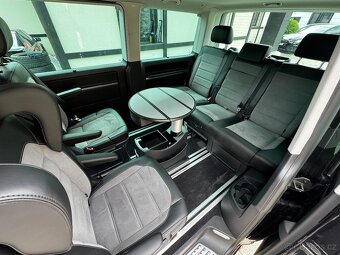 Volkswagen Multivan Highline 4Motion DSG - 9