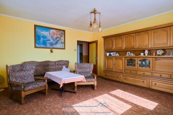 Prodej rodinného domu 3+1, 129 m2 Štěkeň | pozemek 752 m2 | - 9