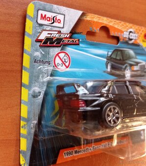 Maisto 1 - 9