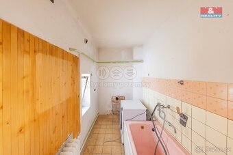 Prodej rodinného domu, 305 m², Suchonice - 9