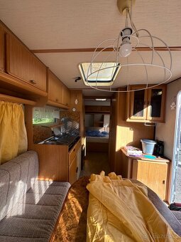 Obytný Karavan Eriba- NOVA 531 - 9